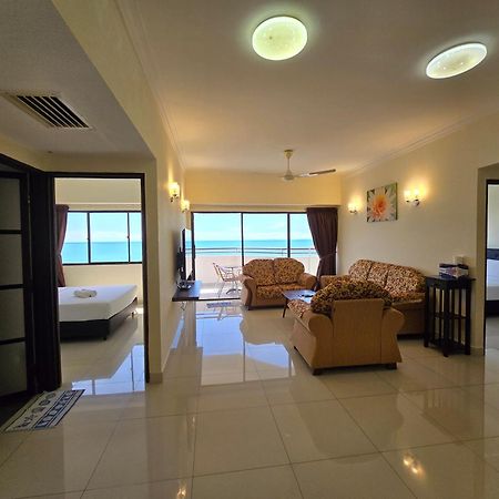 Aloka Seaview Apartment Batu Feringgi Bagian luar foto